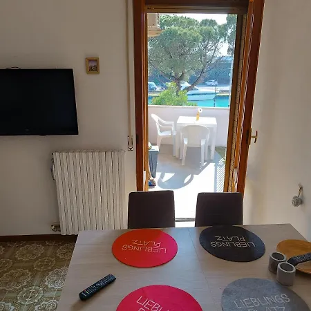 Lungolago Garibaldi Daire *